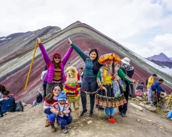 rainbow mountain peru full day tour